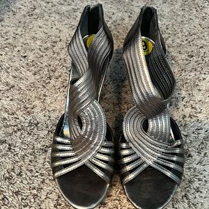 Franco Sarto size 9 heels